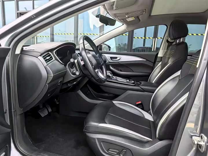 Фото 4 - Roewe i6 Max