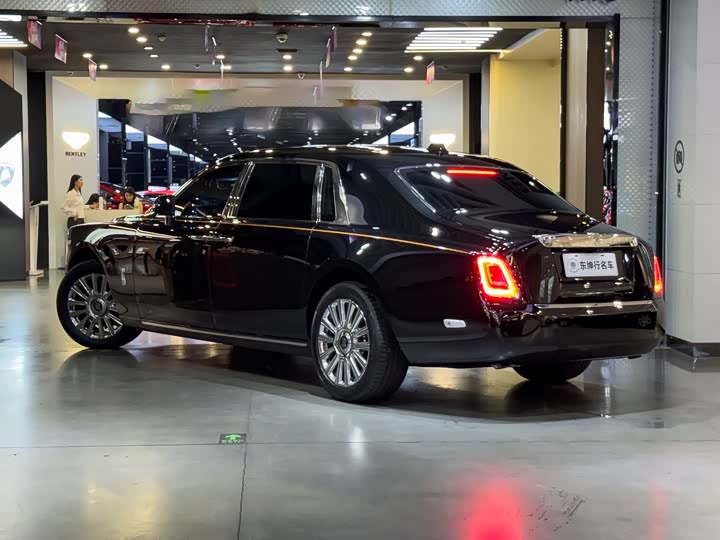 2018 Rolls-Royce Phantom