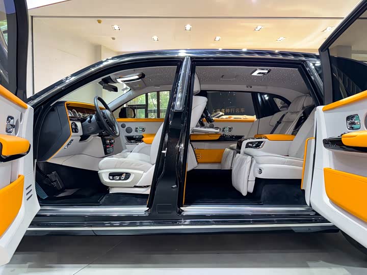 Фото 6 - Rolls-Royce Phantom