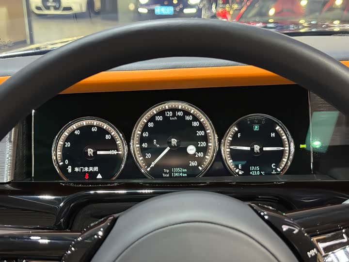 Фото 9 - Rolls-Royce Phantom