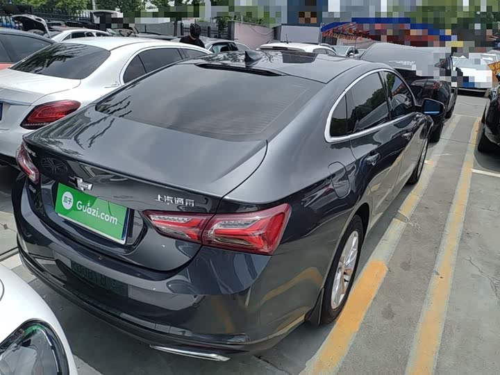 Zdjęcie 7 - Chevrolet Malibu XL