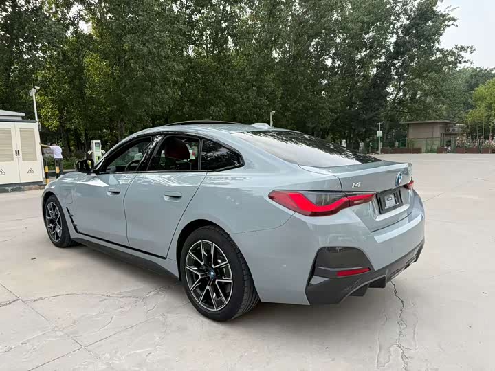 BMW i4 2022 2022款 eDrive40