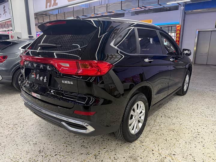 Фото 6 - Haval M6
