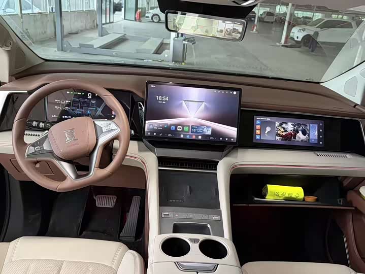 BYD Xia 2025 2025款 DM-i 1.5T 180km 卓越型