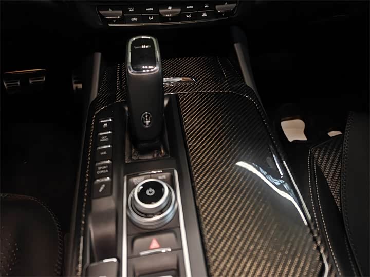 Maserati Levante 2021 2021款 3.8T Trofeo