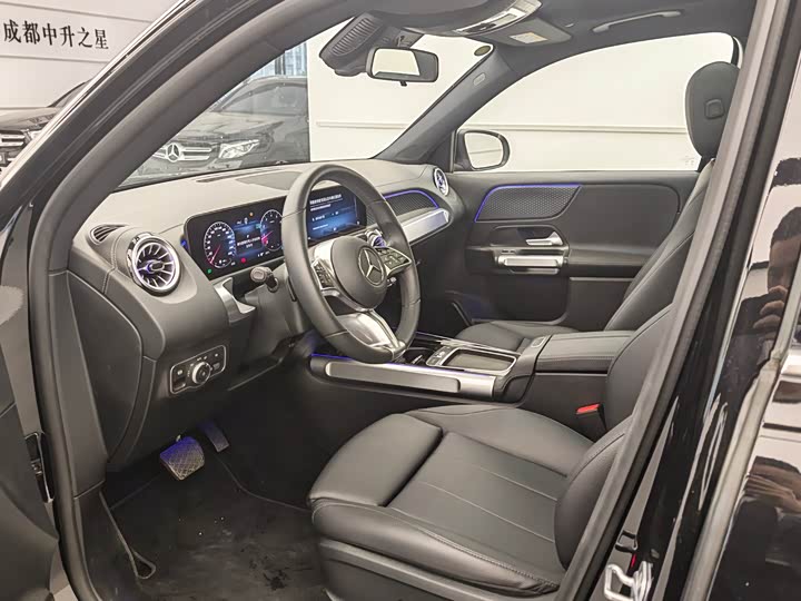 Mercedes-Benz GLB-Class 2024 2024款 GLB 220 动感型