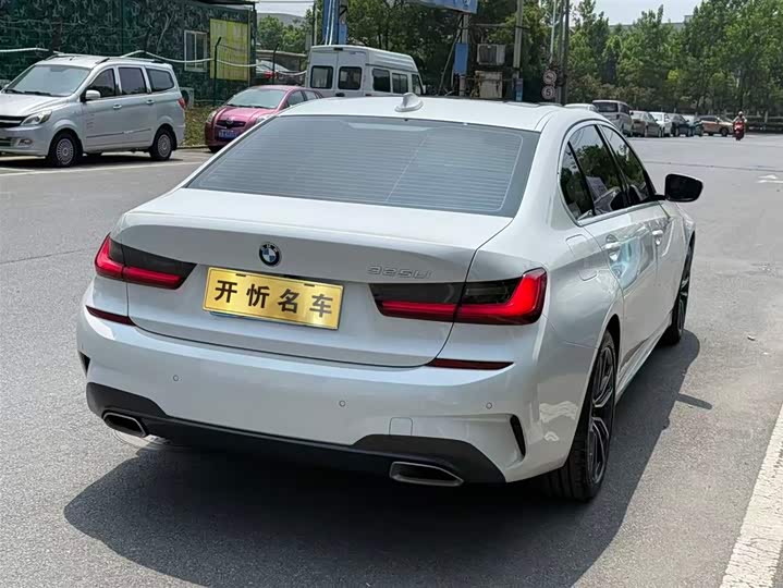 Фото 3 - BMW 3 Series