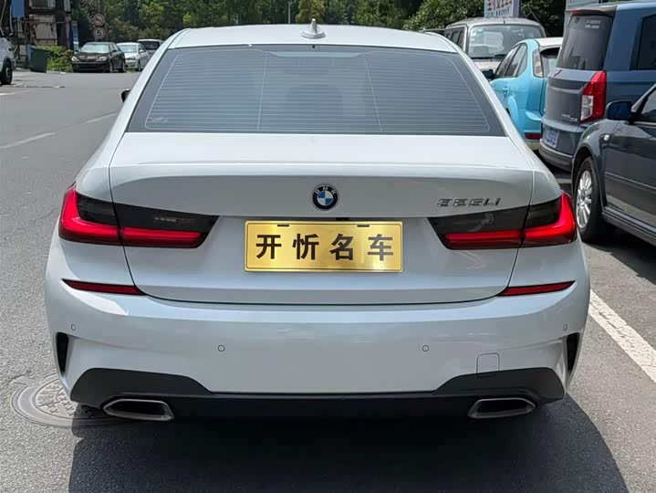 Фото 4 - BMW 3 Series