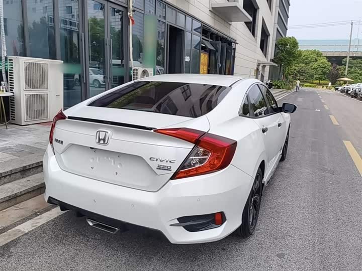 Honda Civic 2019 2019款 220TURBO CVT燃动版 国VI