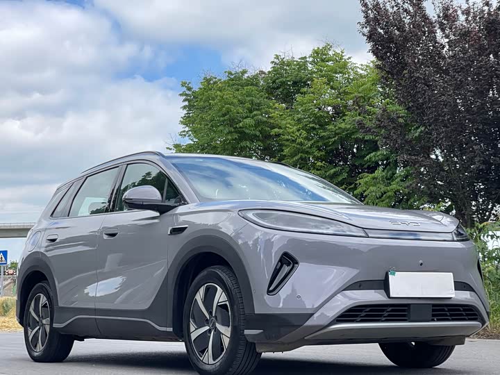 2025 BYD Sea Lion 05 EV