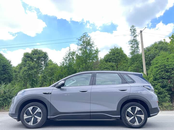 2025 BYD Sea Lion 05 EV