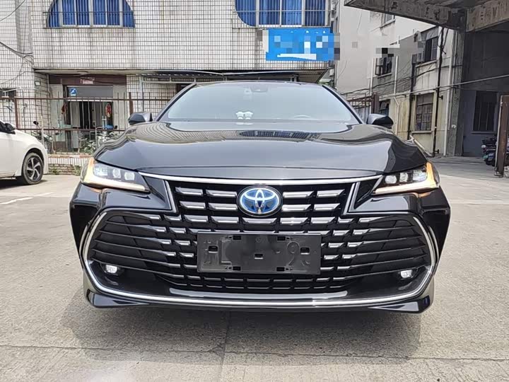 Фото 3 - Toyota Avalon