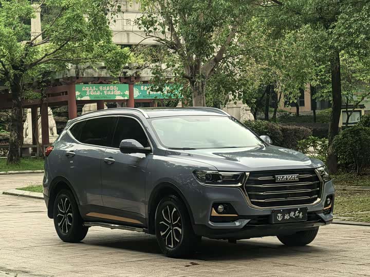 Photo 3 - Haval H6