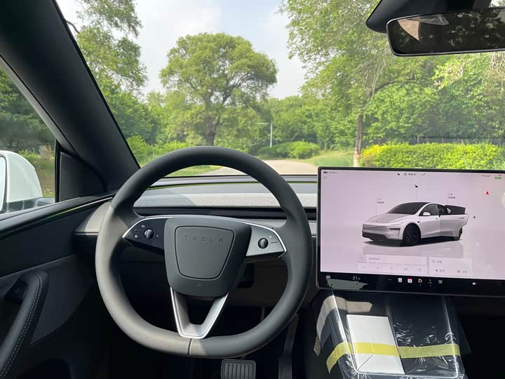 Tesla Model Y 2026 2026款 后轮驱动版