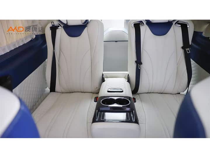 Фото 9 - Mercedes-Benz Vito