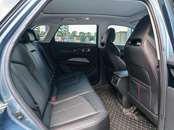 Photo 6 - Changan Oshan Z6