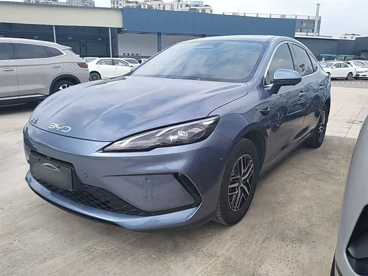 BYD Seal 05 DM-i Hybrid 2025 2025款 DM-i 智驾版 120KM旗舰型