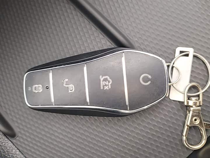 BYD Seal 05 DM-i Hybrid 2025 2025款 DM-i 智驾版 120KM旗舰型