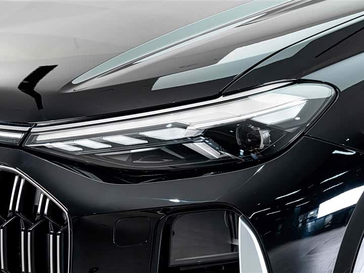 2025 Audi Q6
