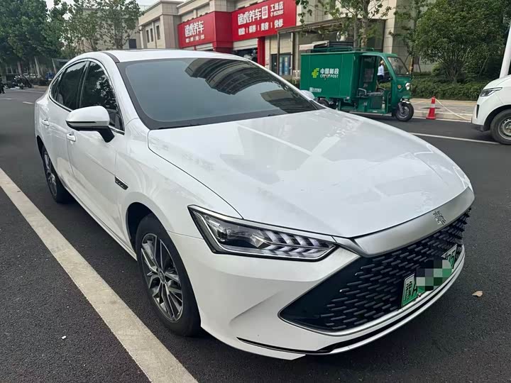 Фото 2 - BYD Qin Plus
