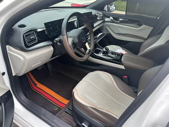 Фото 3 - BYD Qin Plus