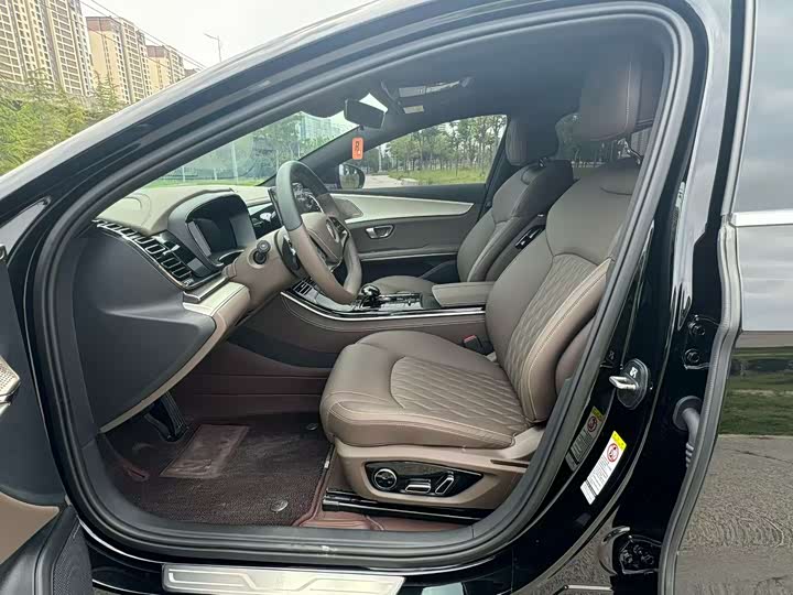 Фото 3 - BYD Han