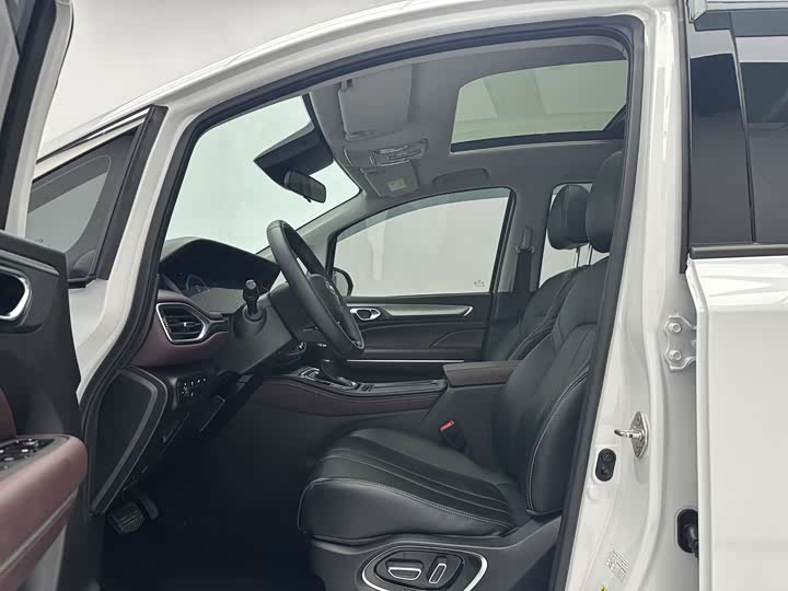 GAC Trumpchi M6 2021 2021款 PRO 270T 自动尊享版