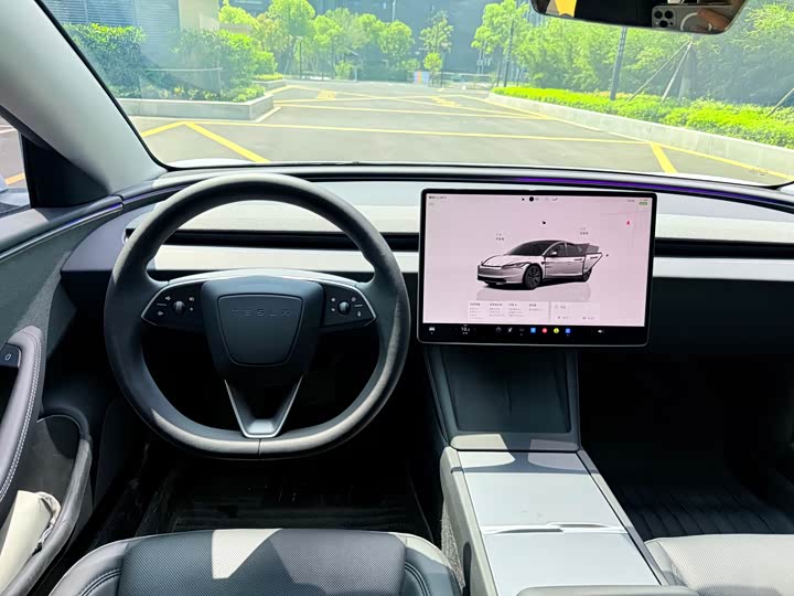 Tesla Model 3 2025 2025款 后轮驱动版
