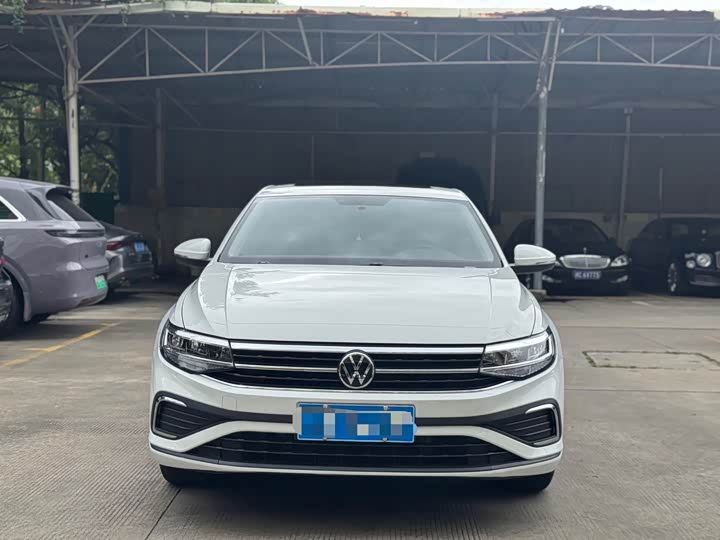 Volkswagen Bora 2025 2025款 200TSI DSG悦行导航版