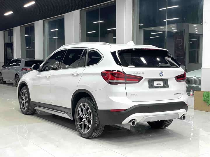 Фото 4 - BMW X1