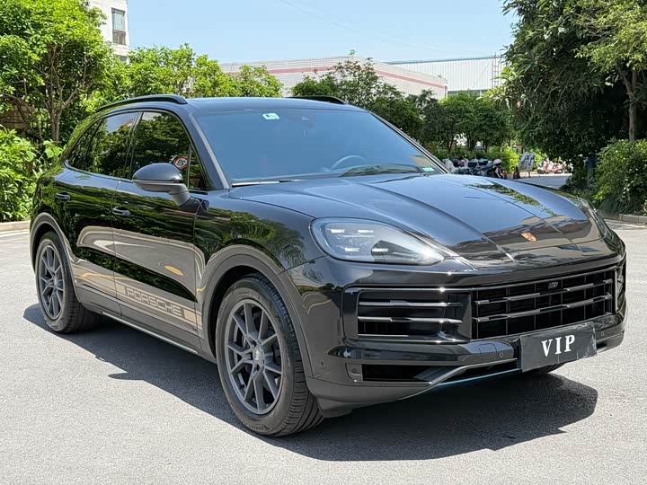 Porsche Cayenne 2025 2025款 Cayenne 3.0T 劲驰版