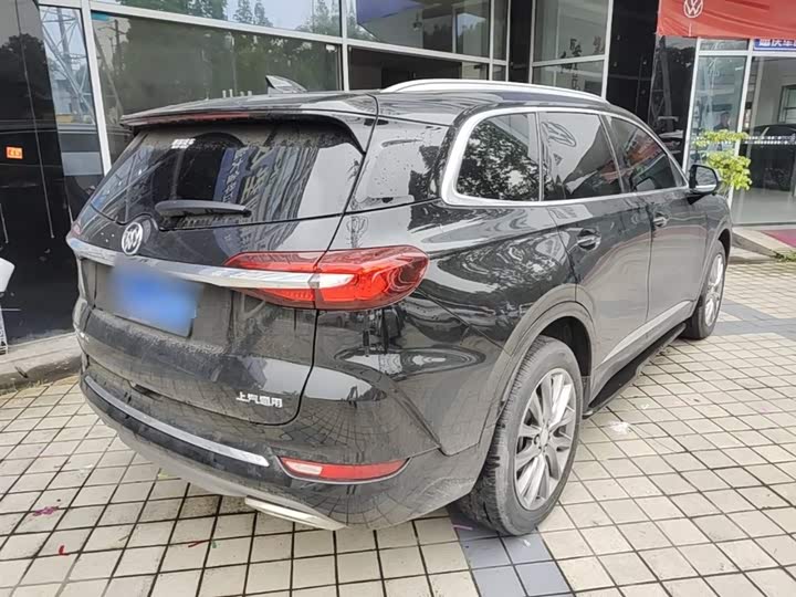 Фото 7 - Buick Enclave