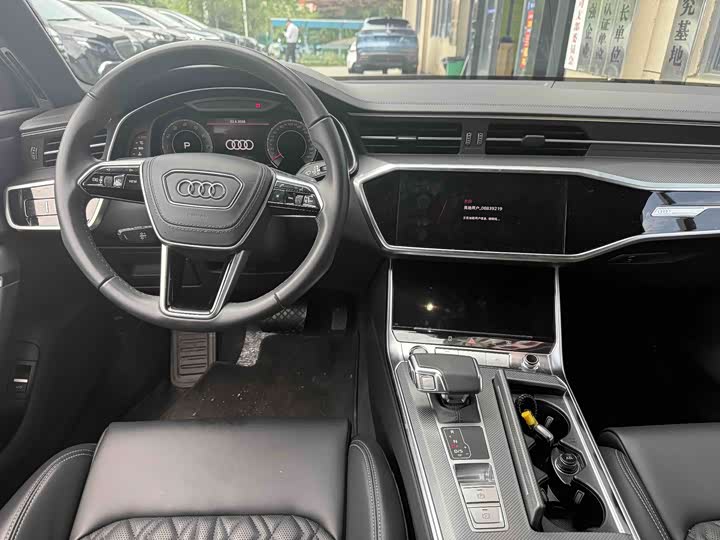 Фото 2 - Audi A6L
