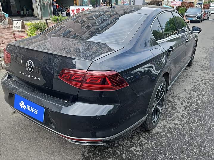 Фото 3 - Volkswagen Magotan