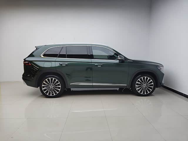 Фото 4 - Geely Monjaro