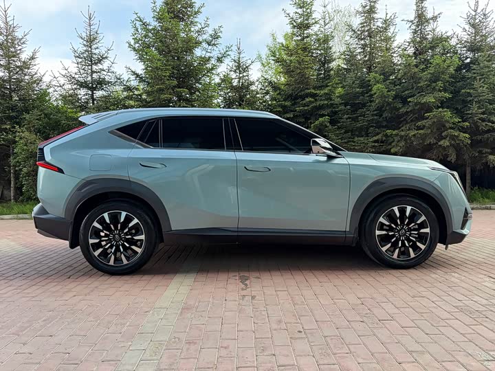 GAC Trumpchi Emkoo 2022 2022款 1.5T 超新星Pro版
