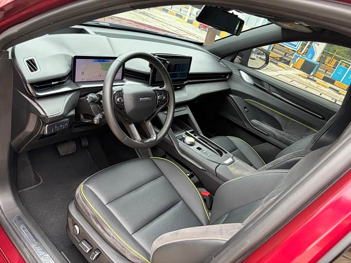 Haval H6S 2022 2022款 1.5T DHT智跑版