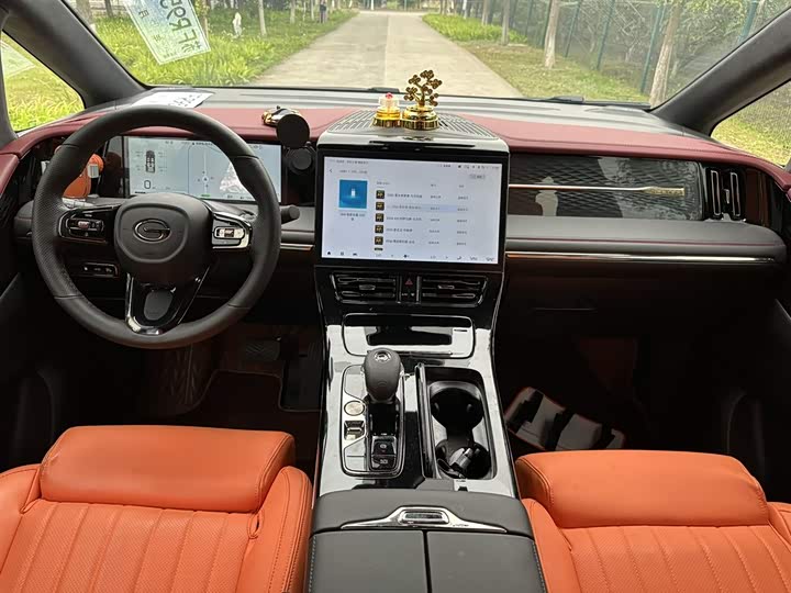 GAC Trumpchi M8 2025 2025款 宗师系列 超级混动版