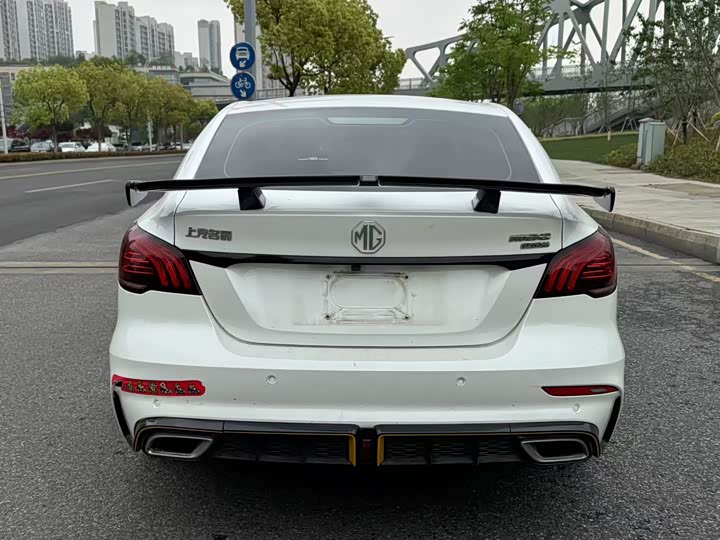 MG Motor 6 2021 2021款 Pro 1.5T 自动领潮豪华版