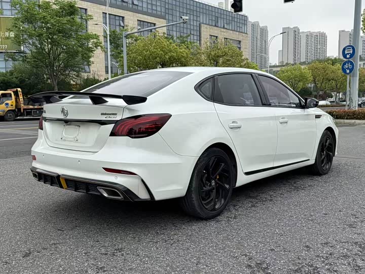 MG Motor 6 2021 2021款 Pro 1.5T 自动领潮豪华版