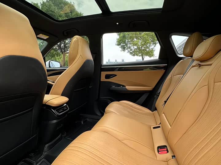 Zdjęcie 7 - Geely Galaxy L7
