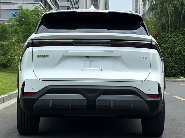 Zdjęcie 9 - Geely Galaxy L7