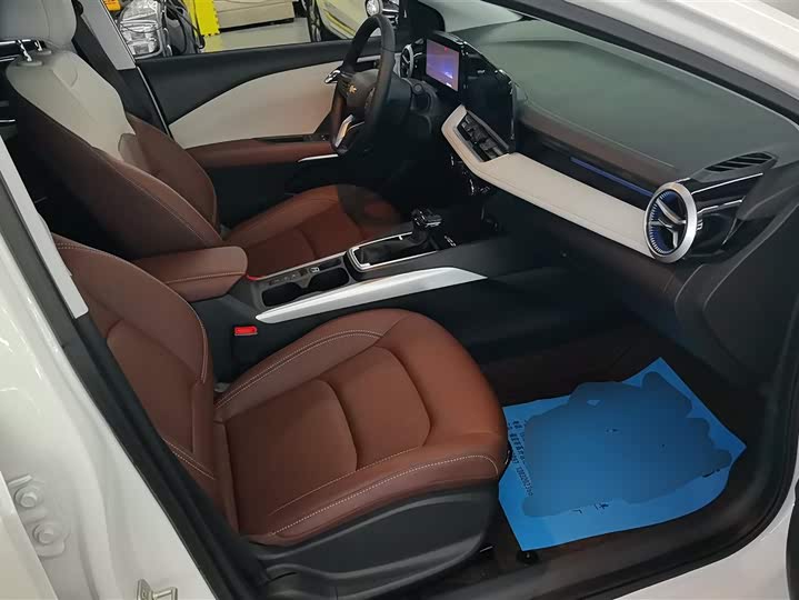 Chevrolet Monza 2023 2023款 1.5L 双离合悦享版
