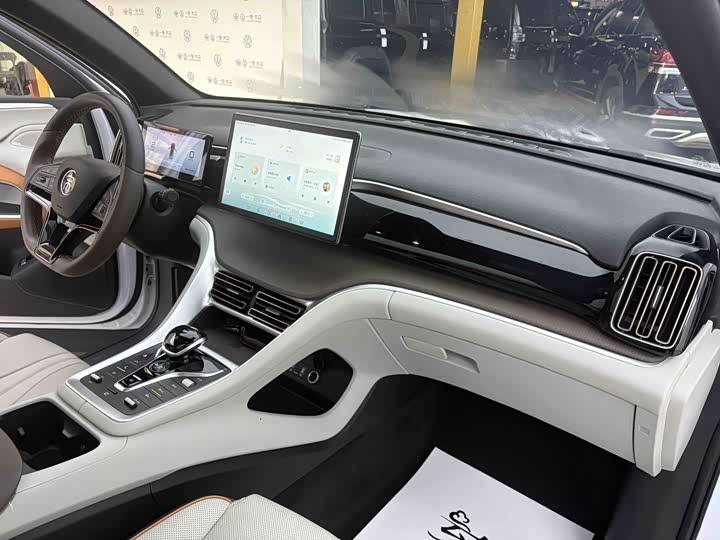 Фото 8 - BYD Song Pro Hybrid