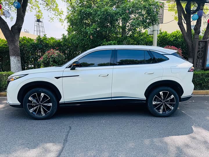 Roewe RX5 Hybrid 2023 2023款 eRX5 超混舒享版