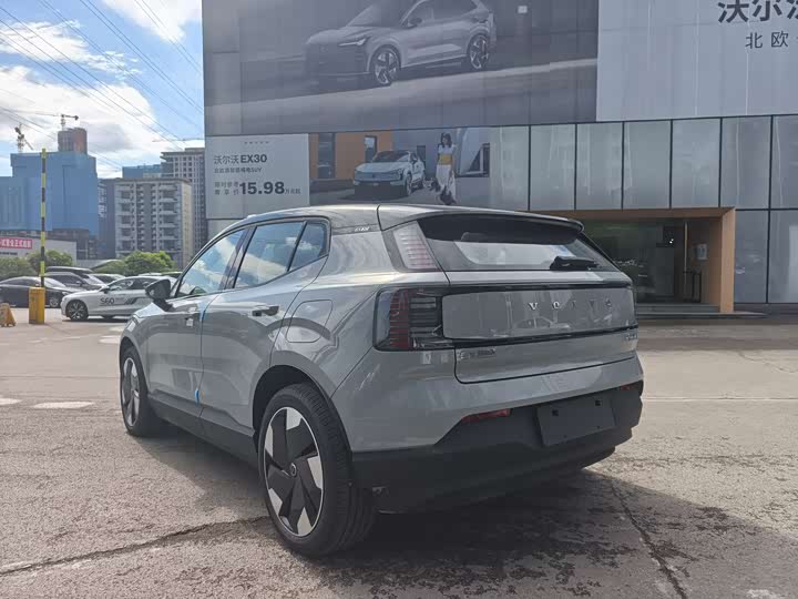 Volvo EX30 2025 2025款 后驱长续航版 Plus