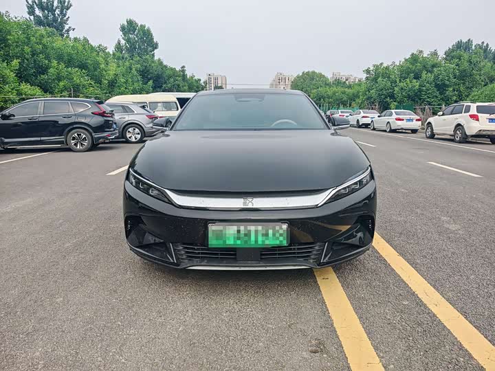 Фото 2 - BYD Han