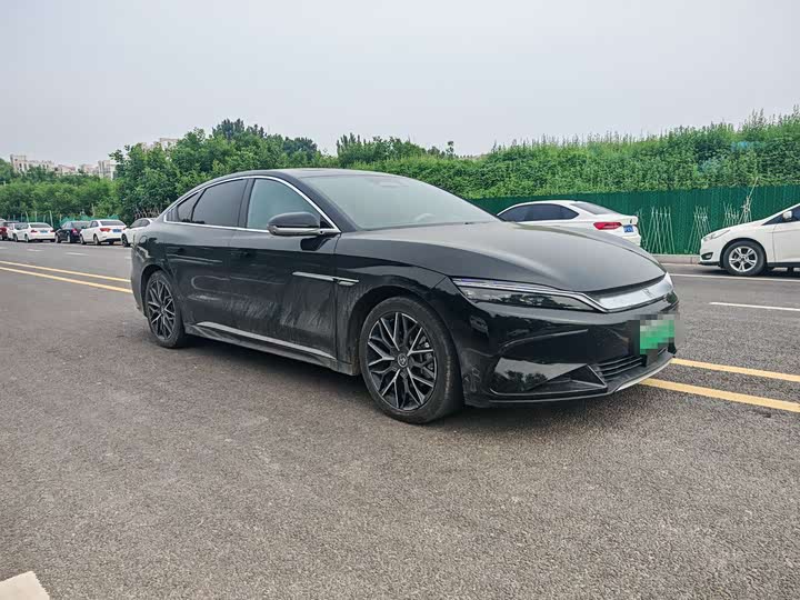 Фото 3 - BYD Han