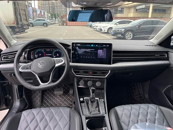 Фото 6 - Volkswagen Sagitar L