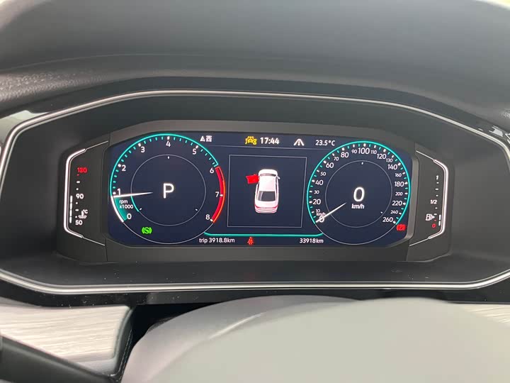 Фото 7 - Volkswagen Sagitar L